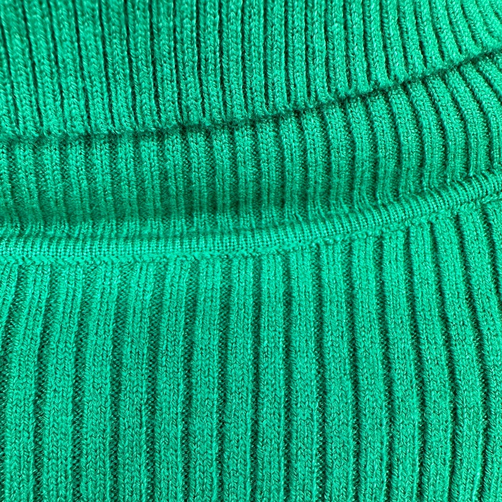 Love Tree Green Ribbed Turtleneck Sweater size Large Long Sleeves Stretch - Picture 5 of 14